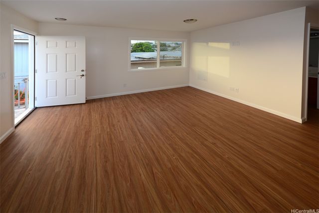 1314 Hoohulu Street, Pearl City, HI 96782