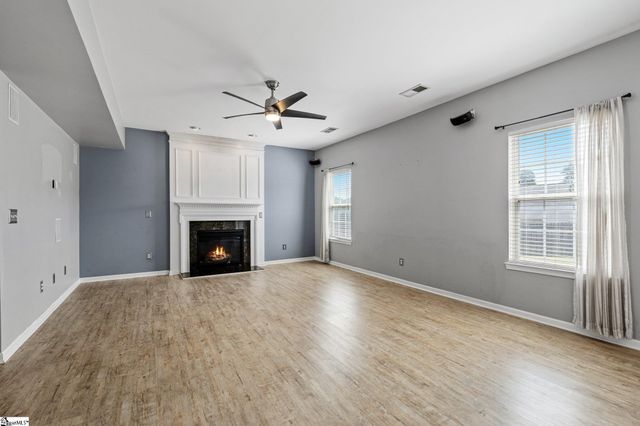 27 Madeline Circle, Taylors, SC 29687