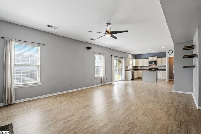 27 Madeline Circle, Taylors, SC 29687
