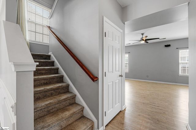 27 Madeline Circle, Taylors, SC 29687