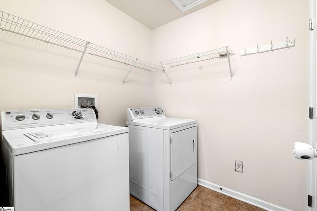 27 Madeline Circle, Taylors, SC 29687