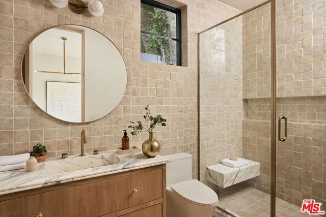 13062 Dickens Street, Studio City (los Angeles), CA 91604