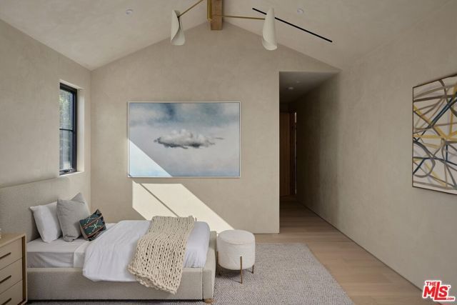 13062 Dickens Street, Studio City (los Angeles), CA 91604