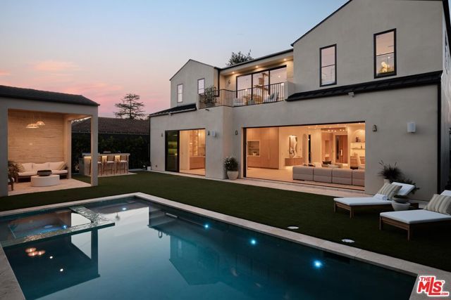 13062 Dickens Street, Studio City (los Angeles), CA 91604