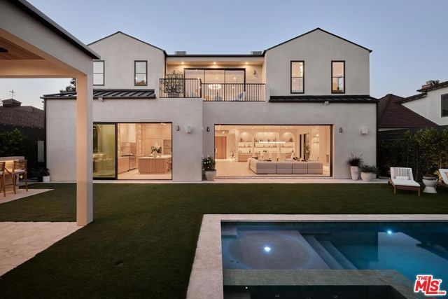 13062 Dickens Street, Studio City (los Angeles), CA 91604