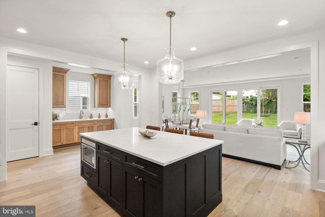 3516 16TH ST S, Arlington, VA 22204