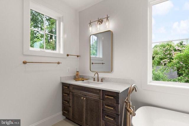 3516 16TH ST S, Arlington, VA 22204
