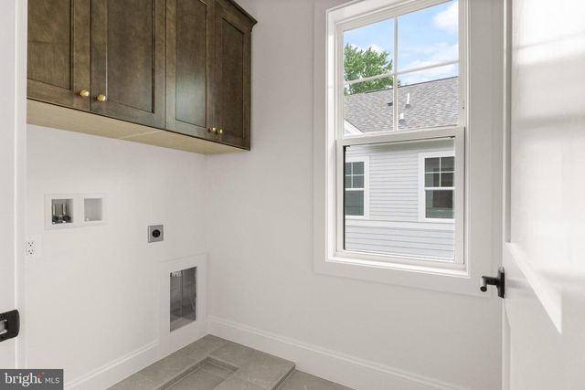 3516 16TH ST S, Arlington, VA 22204