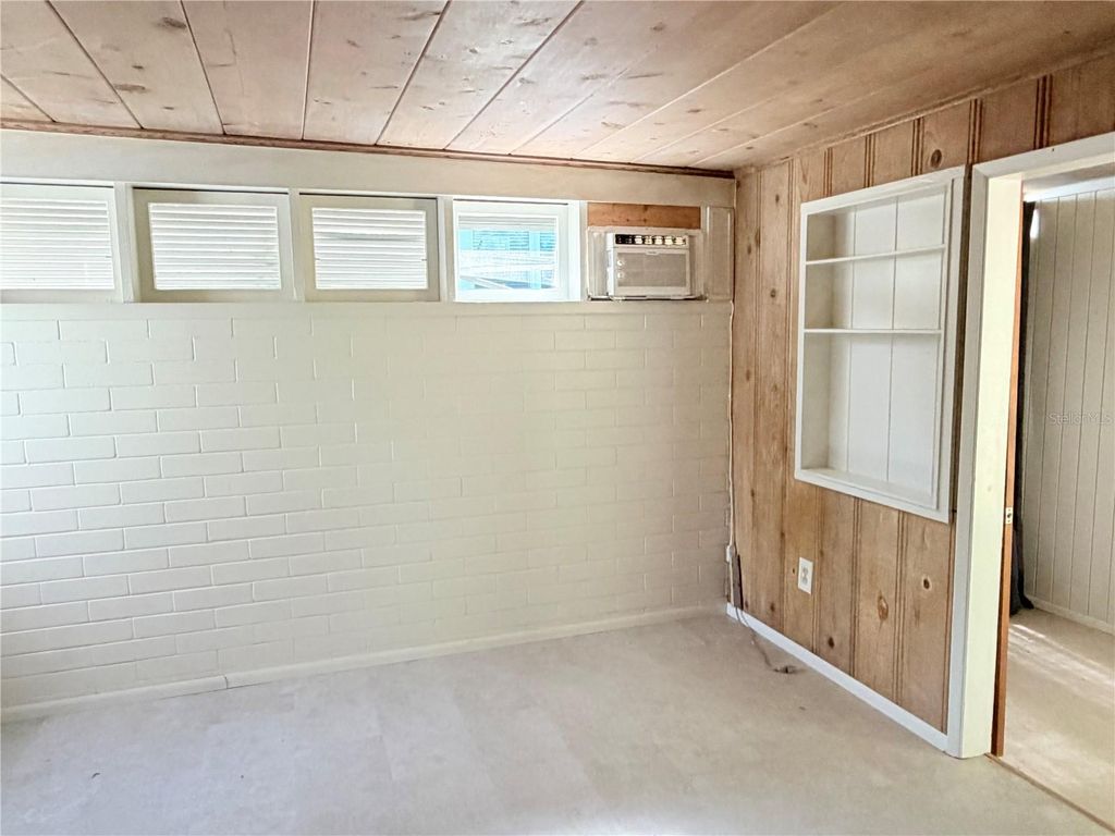 902 HIGHLAND ST STREET, SARASOTA, FL 34234 — photo 4
