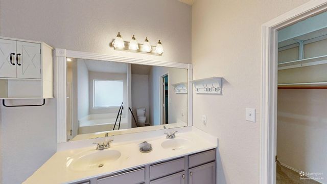 8204 Montecito Drive, Denton, TX 76210