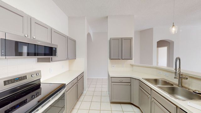 8204 Montecito Drive, Denton, TX 76210