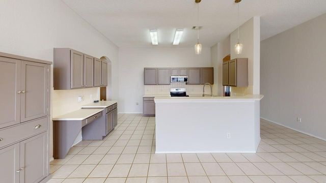 8204 Montecito Drive, Denton, TX 76210