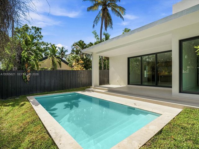 1621 SW 11th Terrace, Miami, FL 33135