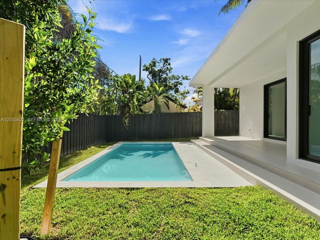 1621 SW 11th Terrace, Miami, FL 33135