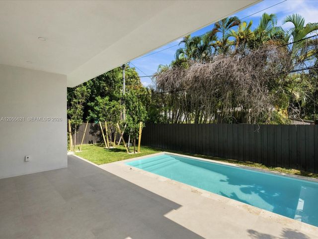 1621 SW 11th Terrace, Miami, FL 33135