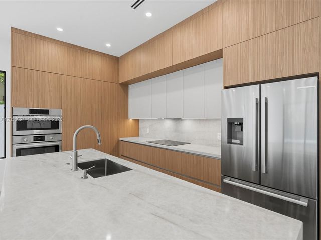 1621 SW 11th Terrace, Miami, FL 33135