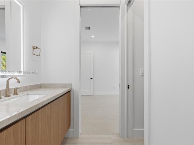 1621 SW 11th Terrace, Miami, FL 33135