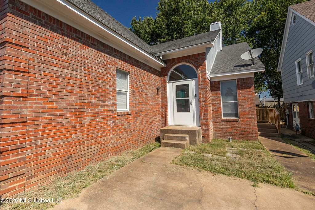 1554 Joy Boulevard, Horn Lake, MS 38637 — exterior