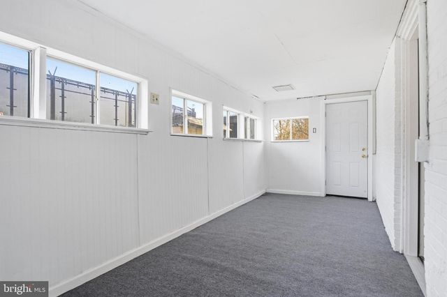 332 WHITE AVE, Linwood, PA 19061