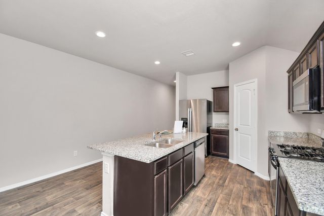14206 West Rim Lane, Conroe, TX 77384