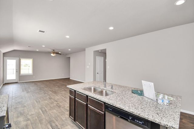 14206 West Rim Lane, Conroe, TX 77384