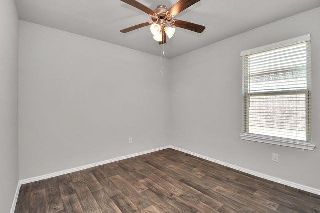 14206 West Rim Lane, Conroe, TX 77384