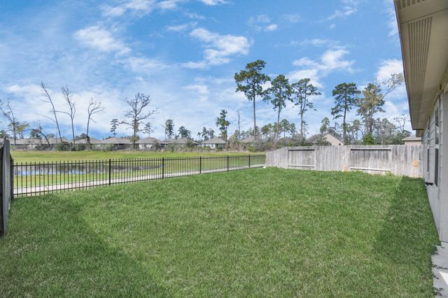 14206 West Rim Lane, Conroe, TX 77384