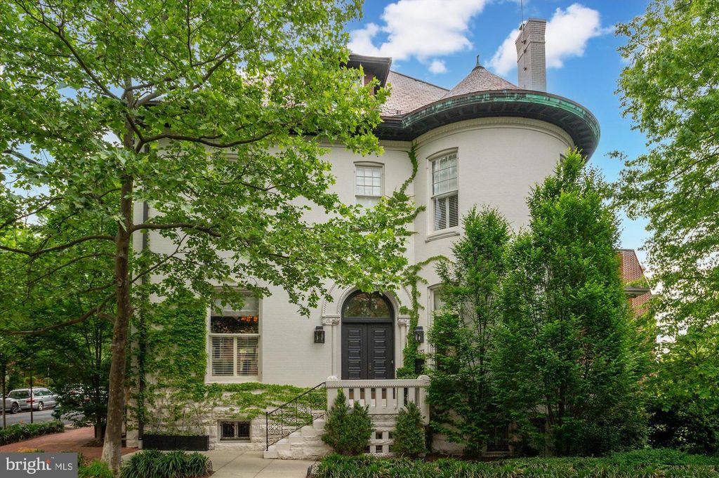 1823 PHELPS PL NW, Washington, DC 20008