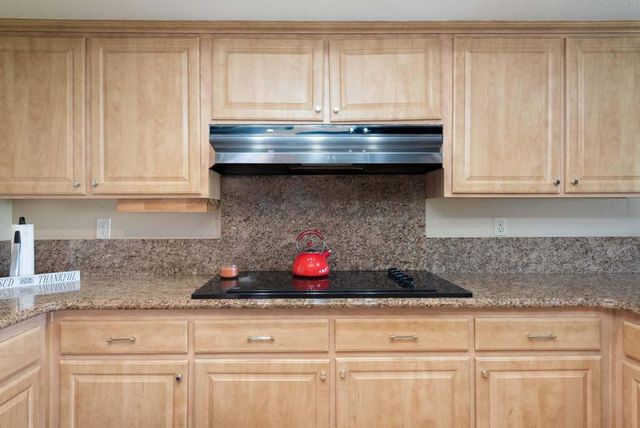 82 Presidio Place, Palm Desert, CA 92260