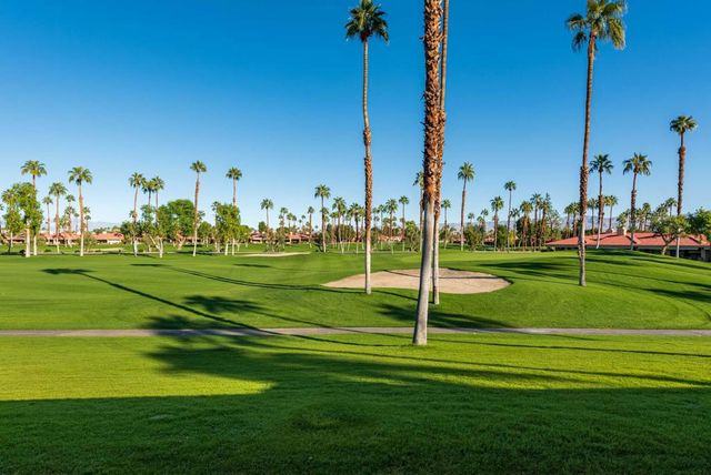 82 Presidio Place, Palm Desert, CA 92260