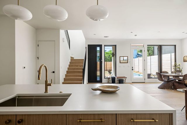 6210 Camino Real, Austin, TX 78757