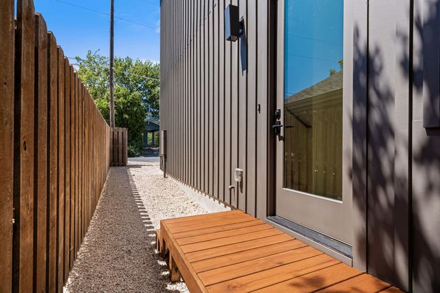 6210 Camino Real, Austin, TX 78757