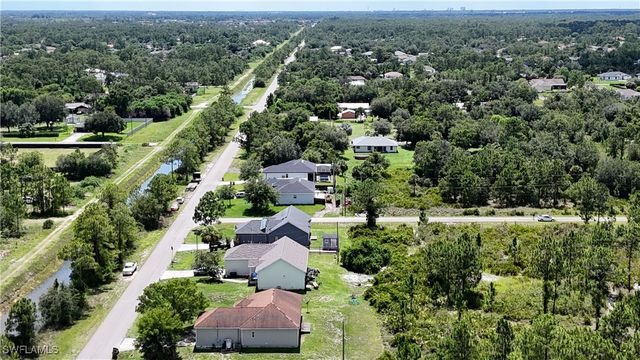 802 Lincoln AVE, Lehigh Acres, FL 33972