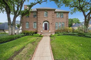 3323 Shellbrook Court, Arlington, TX 76016