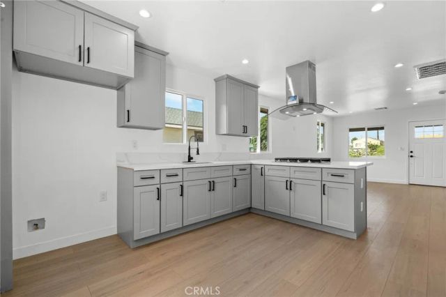 3818 Crawford, Los Angeles, CA 90011