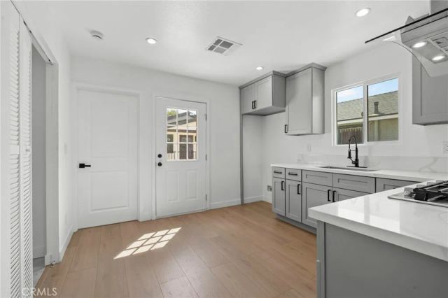 3818 Crawford, Los Angeles, CA 90011