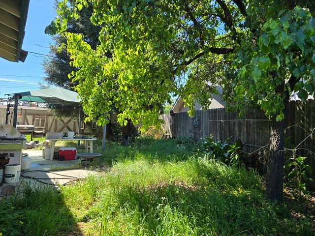 401 Montrose Ct, Modesto, CA 95355