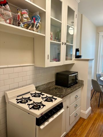 5 Crawford St 2, Cambridge, MA 02139