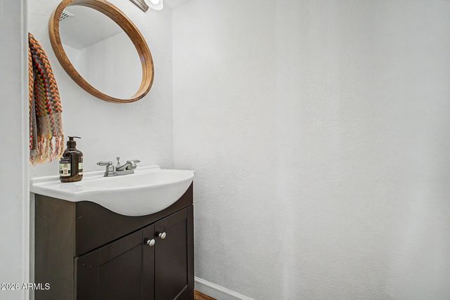 4813 E EUCLID Avenue 2, Phoenix, AZ 85044
