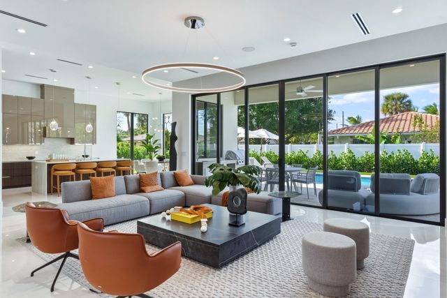 1065 NW 5th Street, Boca Raton, FL 33486