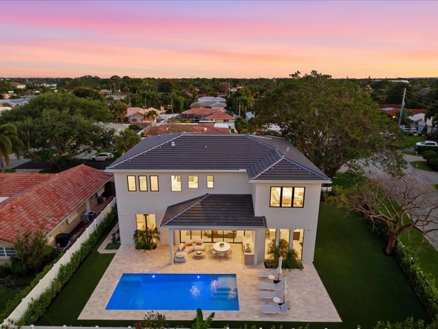 1065 NW 5th Street, Boca Raton, FL 33486