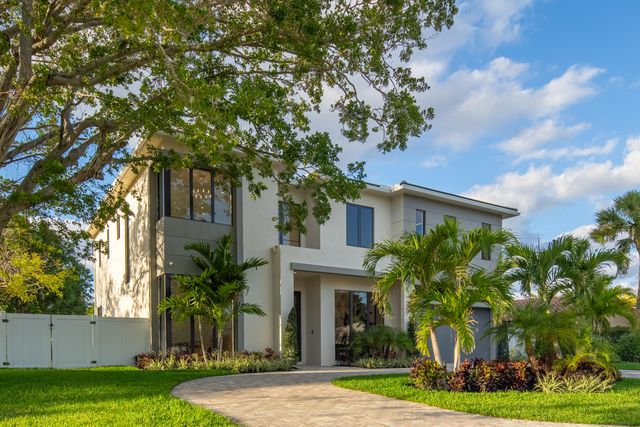 1065 NW 5th Street, Boca Raton, FL 33486