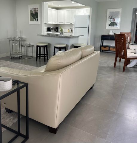 746 Flanders N, Delray Beach, FL 33484