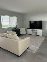 746 Flanders N, Delray Beach, FL 33484