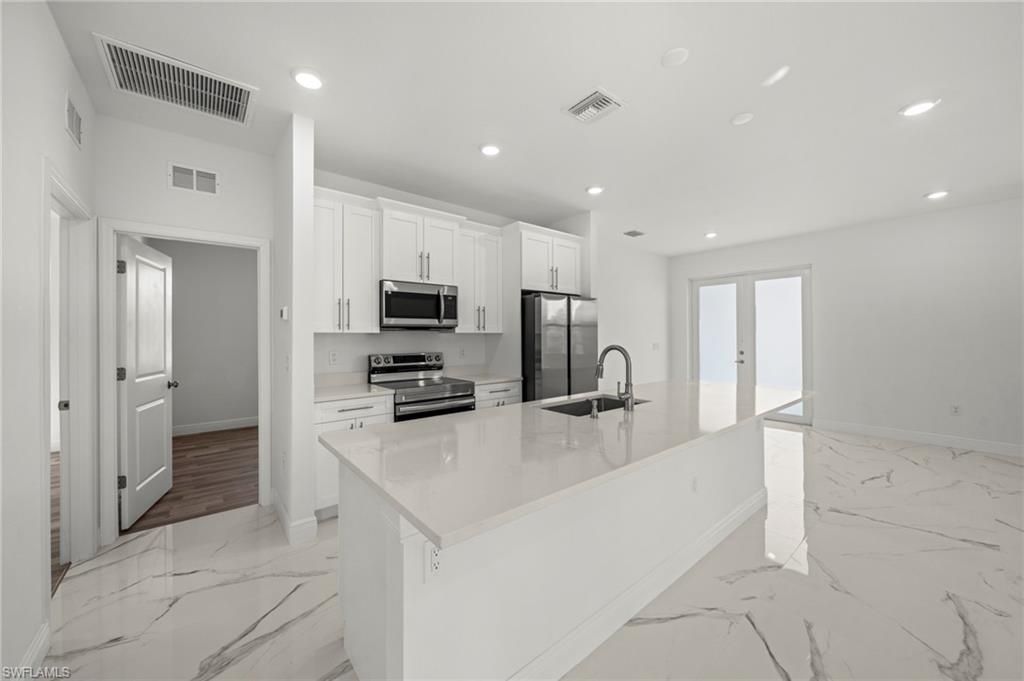 1252 Edna ST E, LEHIGH ACRES, FL 33974 — photo 5