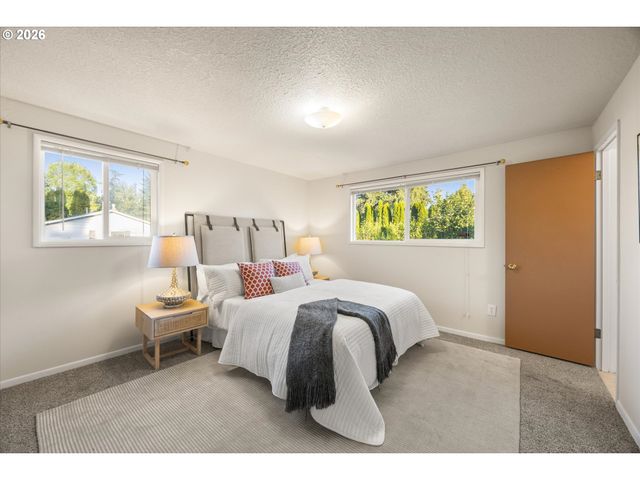 9972 Se 40TH Ave, Milwaukie, OR 97222