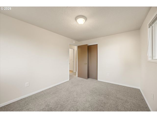 9972 Se 40TH Ave, Milwaukie, OR 97222