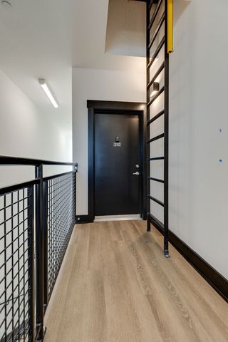 542 Southgate Ave Apt 210, Nashville, TN 37203