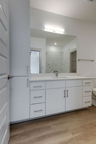 542 Southgate Ave Apt 210, Nashville, TN 37203