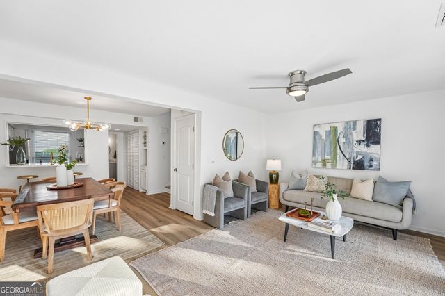 1017 Riverbend Club Drive SE 17, Atlanta, GA 30339